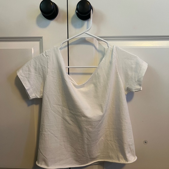 White off the shoulder top - Picture 2 of 4